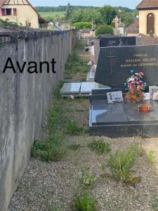 Nettoyage du clocher et désherbage du cimetière
